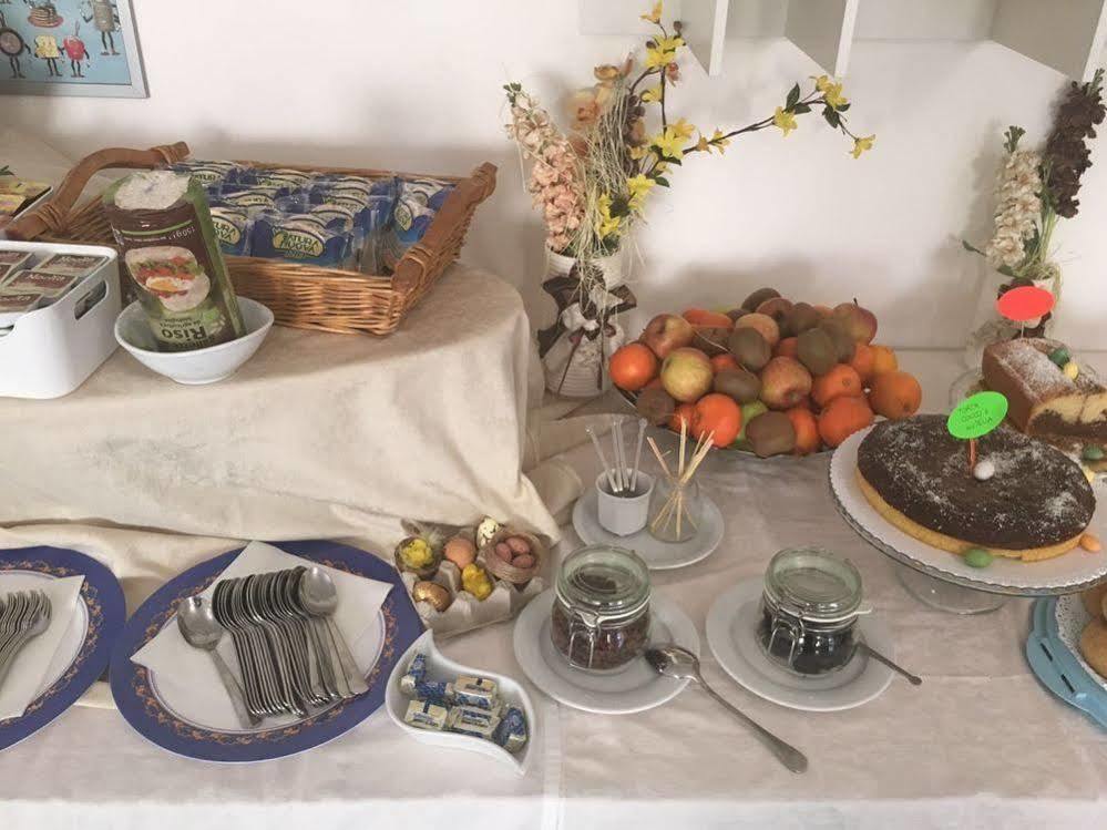Hotel Marina Roseto degli Abruzzi Kültér fotó